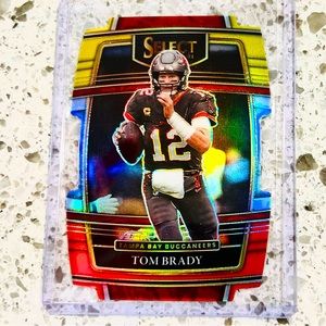 TOM BRADY SELECT PRIZM DIE CUT CARD PANINI 2021 NFL TAMPA BAY BUCANEERS